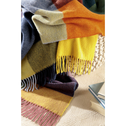 Plaid Vibrant Square