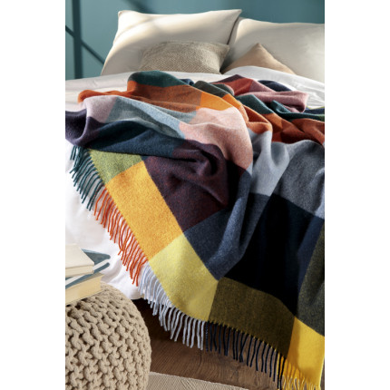 Plaid Vibrant Square