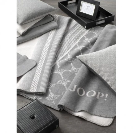 Плед JOOP! CF STRIPES Graphit-Rauch